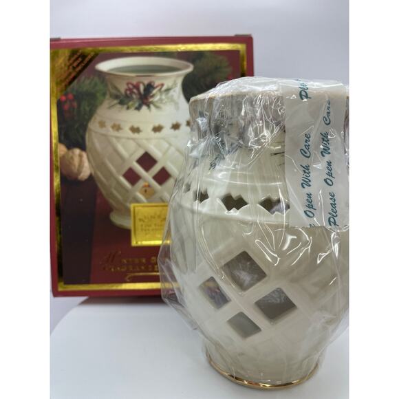 Lenox Winter Greetings Tea Light Wax Warmer, Porcelain Holiday Fragrance Warmer - Picture 2 of 11